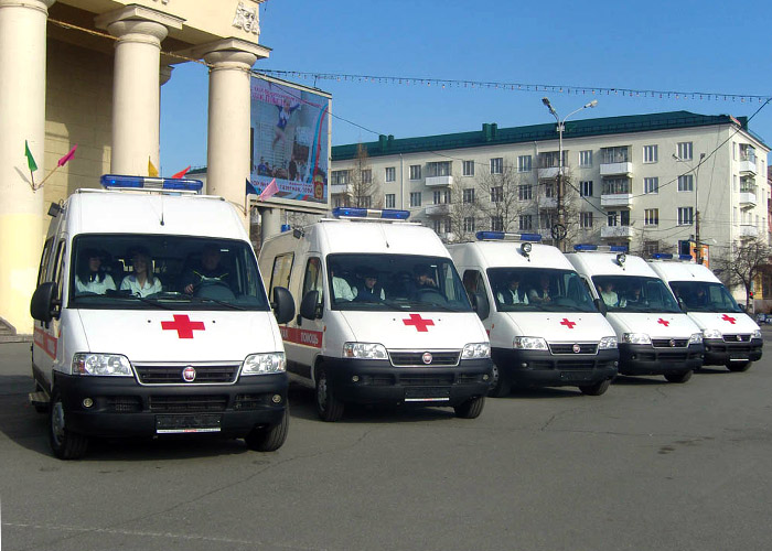 Новые машины класса "В" ГБУЗ СО "Городская станция скорой медицинской помощи город Нижний Тагил". 2011 г.
