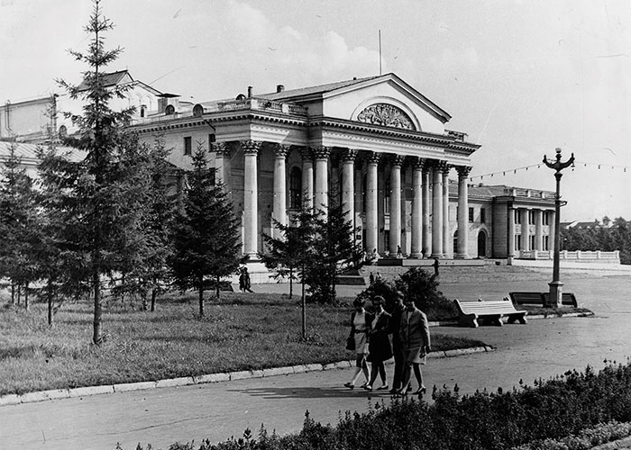 Дворец культуры им. И.В. Окунева. (НТГИА. Ф.587.Оп.1.Д.129)