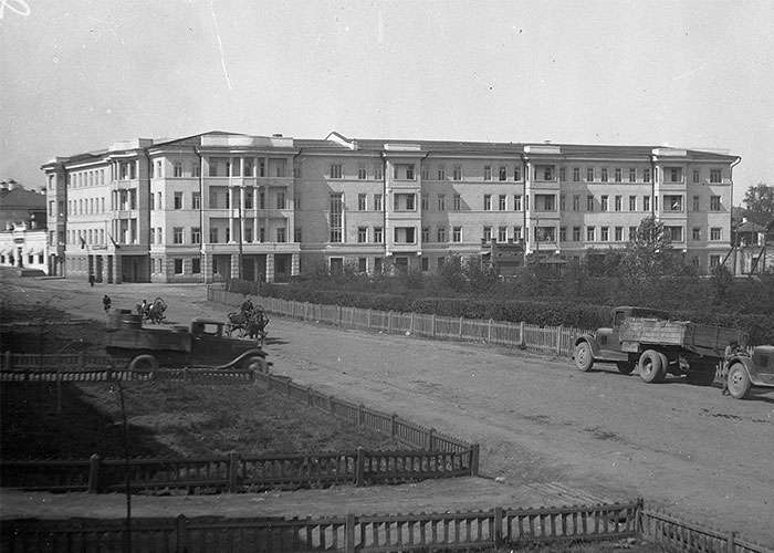 Гостиница "Северный Урал". 1930-е гг. (НТГИА. Коллекция фотодокументов.Оп.1НЧ.Д.20)